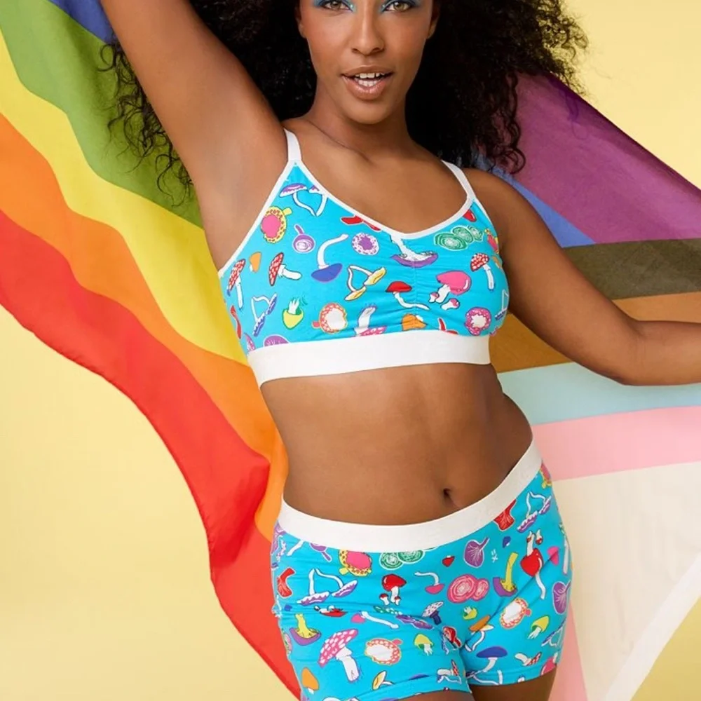 Colorful Women's Intimates Set - Picture 1 of 3